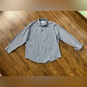 Croft & Barrow Men's Navy Striped Button Down Shirt